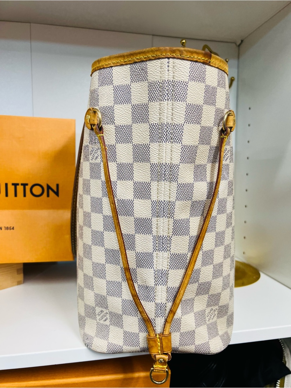 🔥🔥 Louis Vuitton Damier Azure Neverfull bag MM - Picture 7 of 17